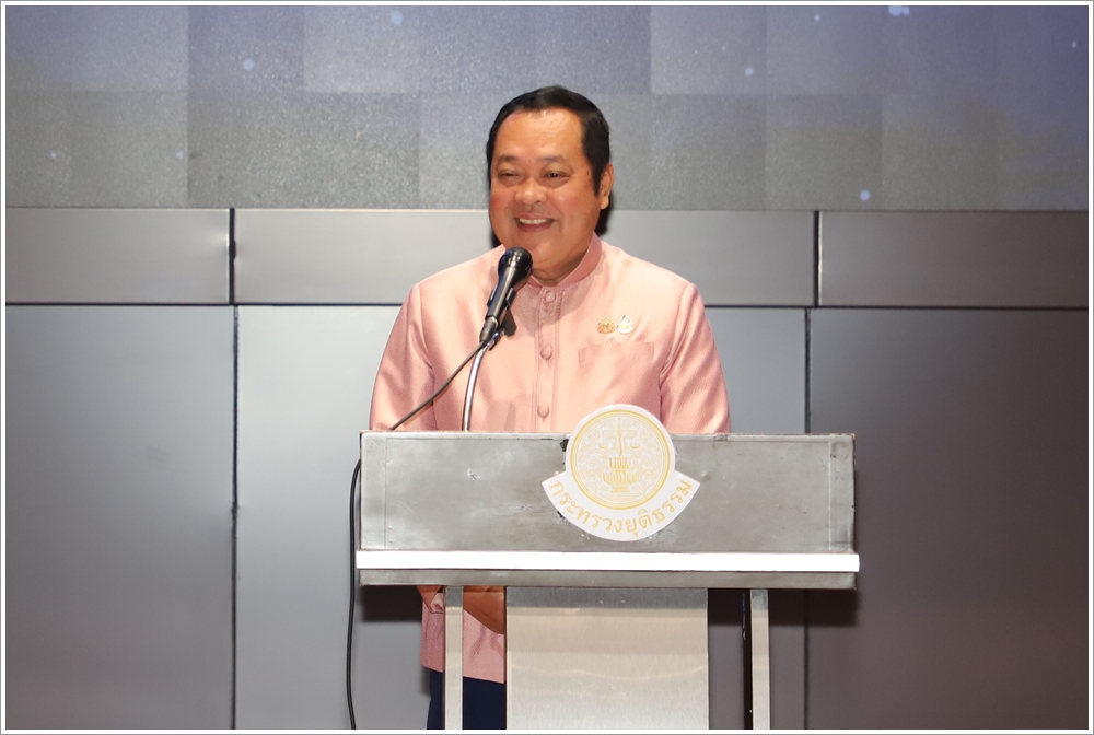 ﻿กรมบังคับคดีเข้าร่วมโครงการ “องค์ความรู้และประสบการณ์จากรุ่นสู่รุ่น ก้าวสู่องค์กรแห่งความสุข” ประจำปี พ.ศ. 2567